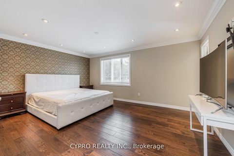 Photo 25 at 22 Banstock Drive, Steeles, Toronto