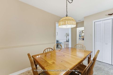 Photo 6 at 154 Hollingsworth Drive, King City, King