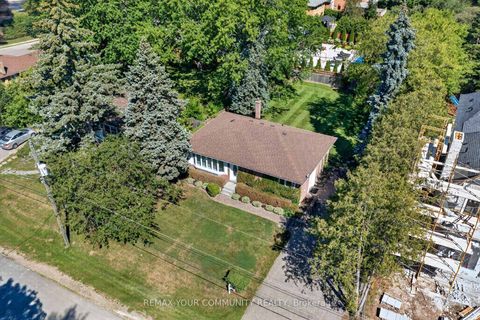Photo 33 at 154 Hollingsworth Drive, King City, King