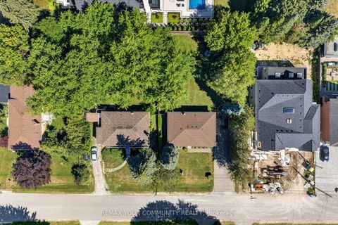 Photo 36 at 154 Hollingsworth Drive, King City, King
