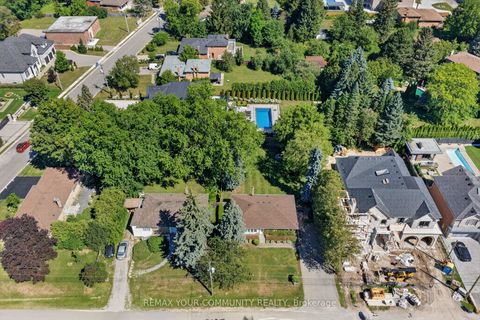Photo 40 at 154 Hollingsworth Drive, King City, King