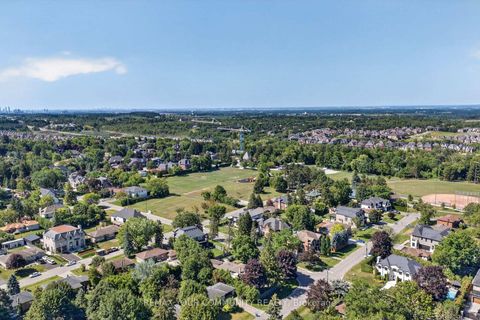 Photo 45 at 154 Hollingsworth Drive, King City, King