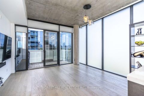 Photo 3 at 611 - 25 Stafford Street, Niagara, Toronto