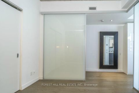 Photo 8 at 611 - 25 Stafford Street, Niagara, Toronto