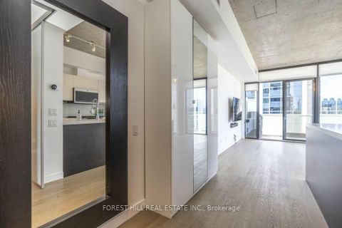 Photo 12 at 611 - 25 Stafford Street, Niagara, Toronto