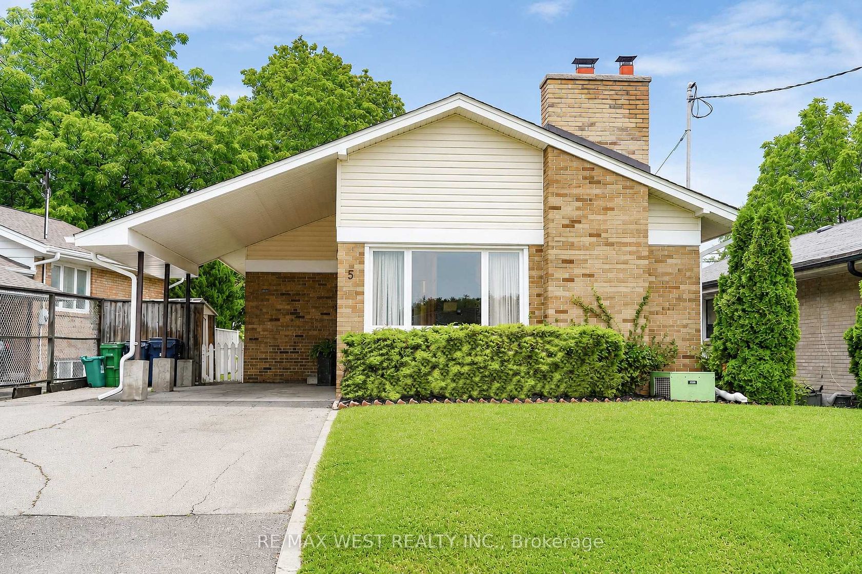 5 Cromarty Drive, Kipling, Toronto photo 1