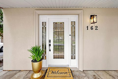 Photo 5 at 162 Laverock Avenue, Mill Pond, Richmond Hill