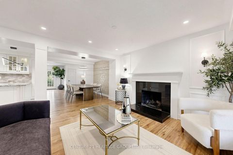 Photo 10 at 162 Laverock Avenue, Mill Pond, Richmond Hill