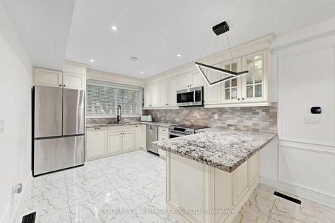 Photo 13 at 162 Laverock Avenue, Mill Pond, Richmond Hill