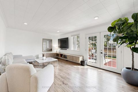 Photo 16 at 162 Laverock Avenue, Mill Pond, Richmond Hill