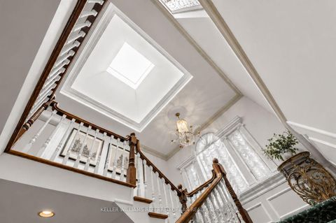 Photo 5 at 44 Cotswold Crescent, Windfields, Toronto