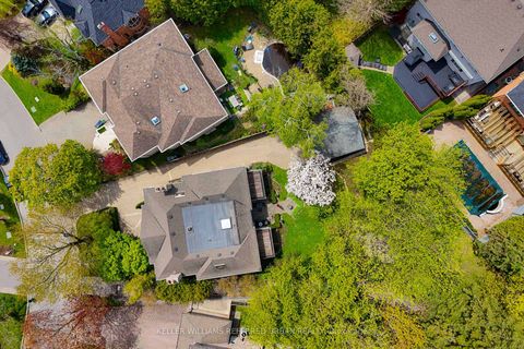 Photo 17 at 44 Cotswold Crescent, Windfields, Toronto