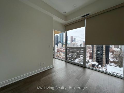 Photo 8 at 1007 - 17 Dundonald Street, Yonge Corridor, Toronto