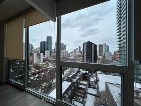 Photo 15 at 1007 - 17 Dundonald Street, Yonge Corridor, Toronto
