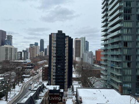 Photo 17 at 1007 - 17 Dundonald Street, Yonge Corridor, Toronto