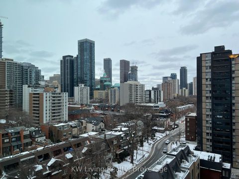 Photo 18 at 1007 - 17 Dundonald Street, Yonge Corridor, Toronto