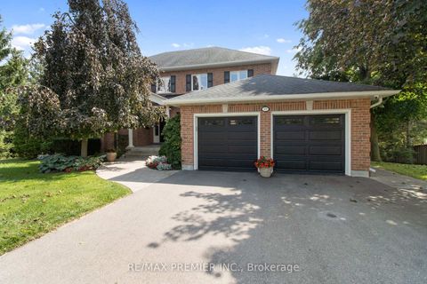 Photo 1 at 19 Stockdale Crescent, North Richvale, Richmond Hill