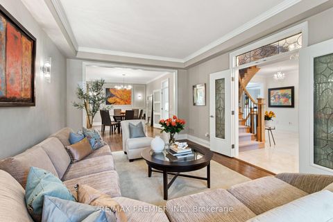 Photo 6 at 19 Stockdale Crescent, North Richvale, Richmond Hill
