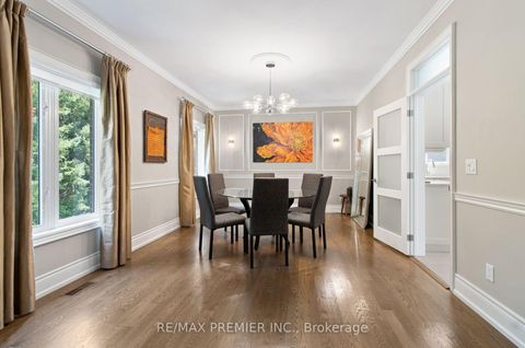 Photo 7 at 19 Stockdale Crescent, North Richvale, Richmond Hill