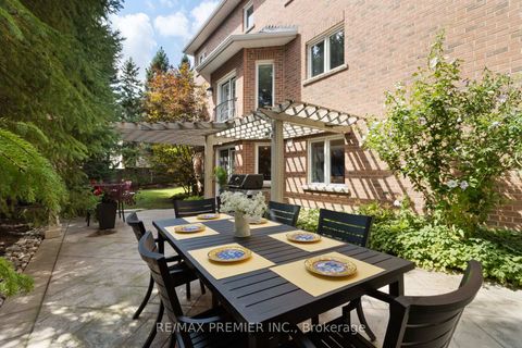 Photo 42 at 19 Stockdale Crescent, North Richvale, Richmond Hill