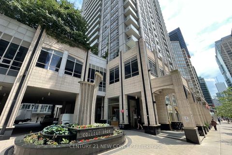Photo 9 at 404 - 761 Bay Street, Bay Street Corridor, Toronto