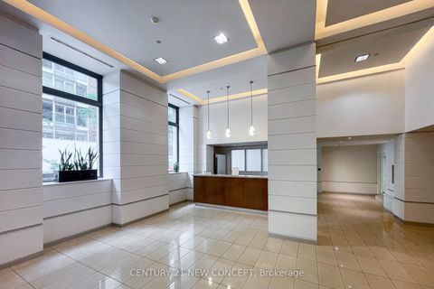 Photo 23 at 404 - 761 Bay Street, Bay Street Corridor, Toronto
