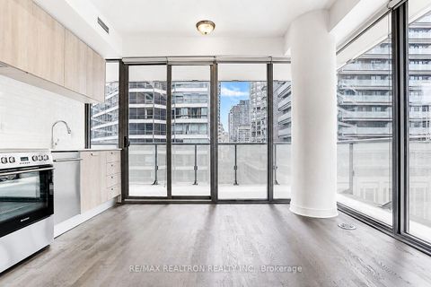 Photo 3 at 1008 - 57 St Joseph Street, Bay Street Corridor, Toronto