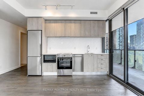 Photo 4 at 1008 - 57 St Joseph Street, Bay Street Corridor, Toronto