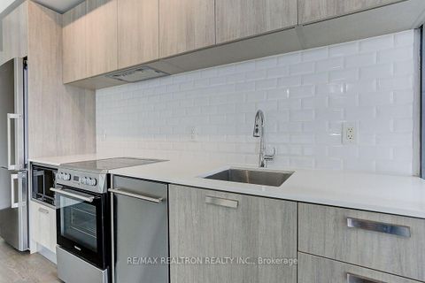Photo 7 at 1008 - 57 St Joseph Street, Bay Street Corridor, Toronto