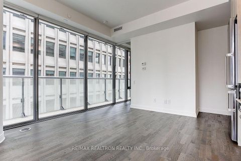 Photo 8 at 1008 - 57 St Joseph Street, Bay Street Corridor, Toronto