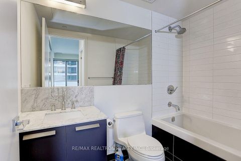 Photo 15 at 1008 - 57 St Joseph Street, Bay Street Corridor, Toronto