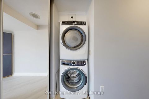 Photo 11 at 2309 - 7 Concorde Place, Don Mills, Toronto