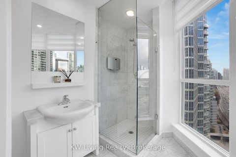 Photo 11 at 2111 - 208 Queens Quay W, Waterfront Communities C1, Toronto