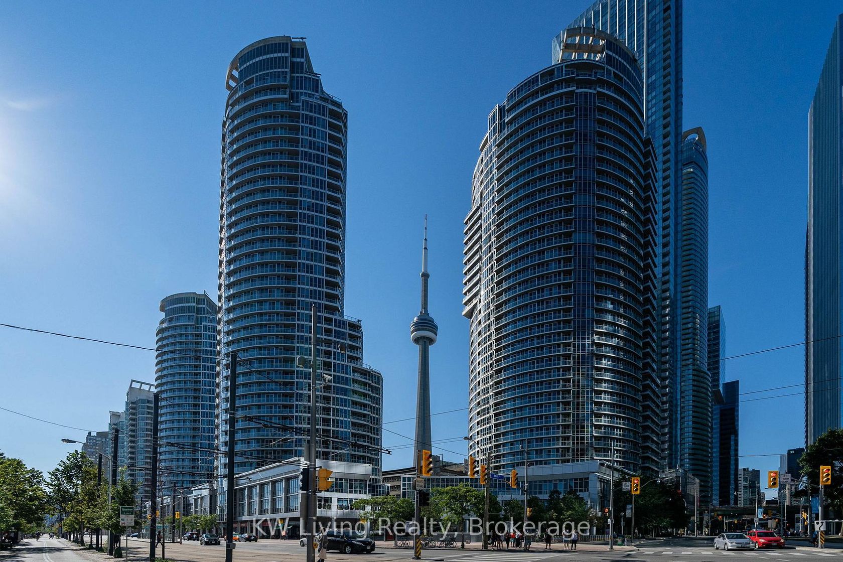 2111 - 208 Queens Quay W, Waterfront Communities C1, Toronto photo number 2