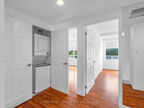 Photo 10 at 302 - 1818 Bayview Avenue, Mount Pleasant East, Toronto