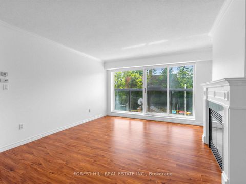 Photo 12 at 302 - 1818 Bayview Avenue, Mount Pleasant East, Toronto