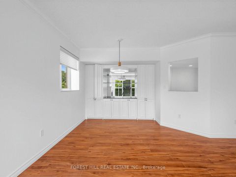 Photo 16 at 302 - 1818 Bayview Avenue, Mount Pleasant East, Toronto
