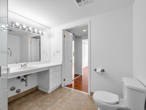 Photo 29 at 302 - 1818 Bayview Avenue, Mount Pleasant East, Toronto