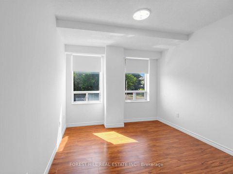 Photo 31 at 302 - 1818 Bayview Avenue, Mount Pleasant East, Toronto
