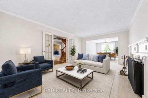 Photo 5 at 51 Sanderson Crescent, North Richvale, Richmond Hill