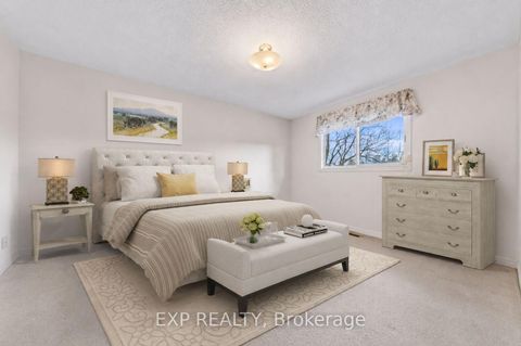 Photo 21 at 51 Sanderson Crescent, North Richvale, Richmond Hill