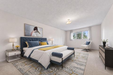 Photo 23 at 51 Sanderson Crescent, North Richvale, Richmond Hill