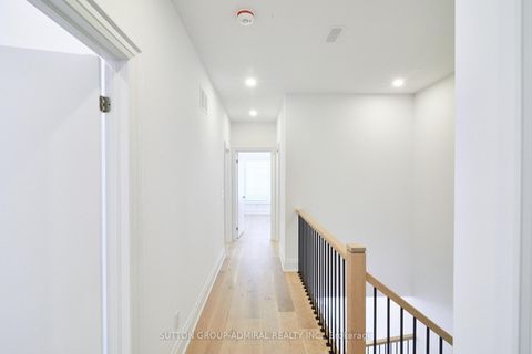 Photo 12 at 18 Direzze Court, Mill Pond, Richmond Hill