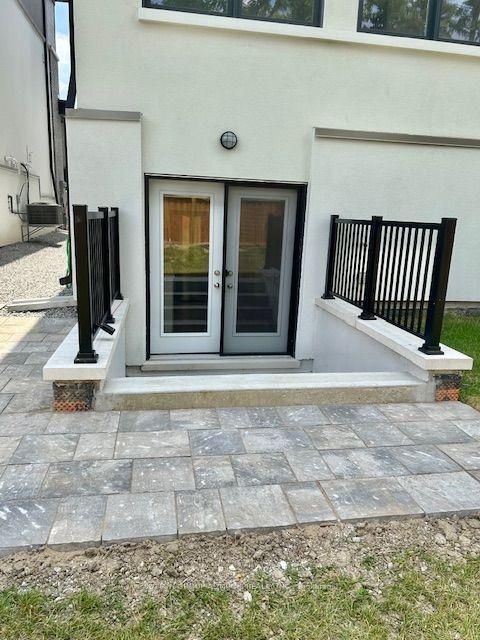 Photo 28 at 18 Direzze Court, Mill Pond, Richmond Hill