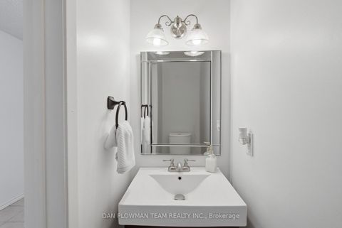 Photo 11 at 32 - 11 Livonia Place, Morningside, Toronto