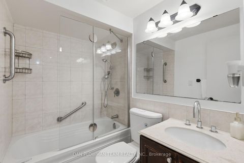 Photo 17 at 32 - 11 Livonia Place, Morningside, Toronto