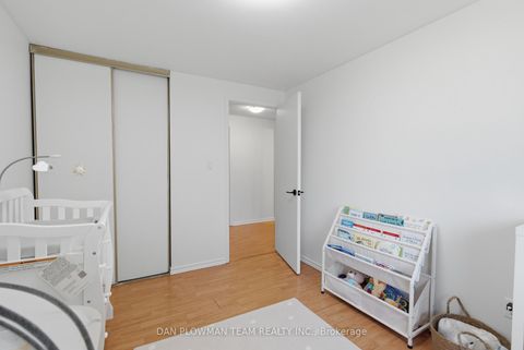 Photo 21 at 32 - 11 Livonia Place, Morningside, Toronto
