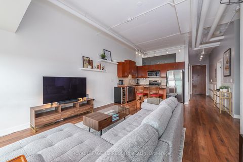 Photo 12 at 707 - 2 Fieldway Road, City Centre West, Toronto