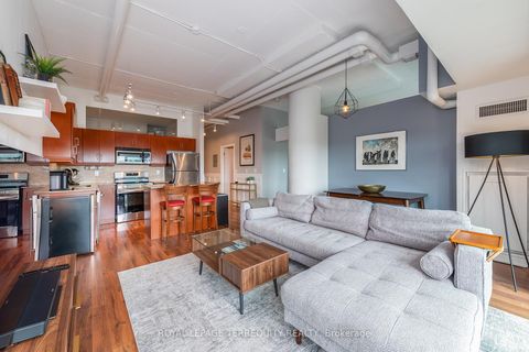 Photo 13 at 707 - 2 Fieldway Road, City Centre West, Toronto