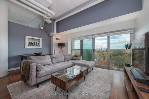 Photo 15 at 707 - 2 Fieldway Road, City Centre West, Toronto
